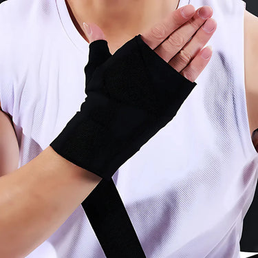 Sous Gants Boxe porté sur la main droite - cocoonease